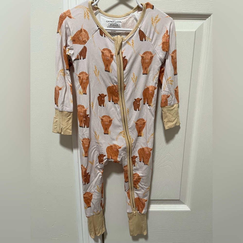 Caden Lane zip romper 6/12m